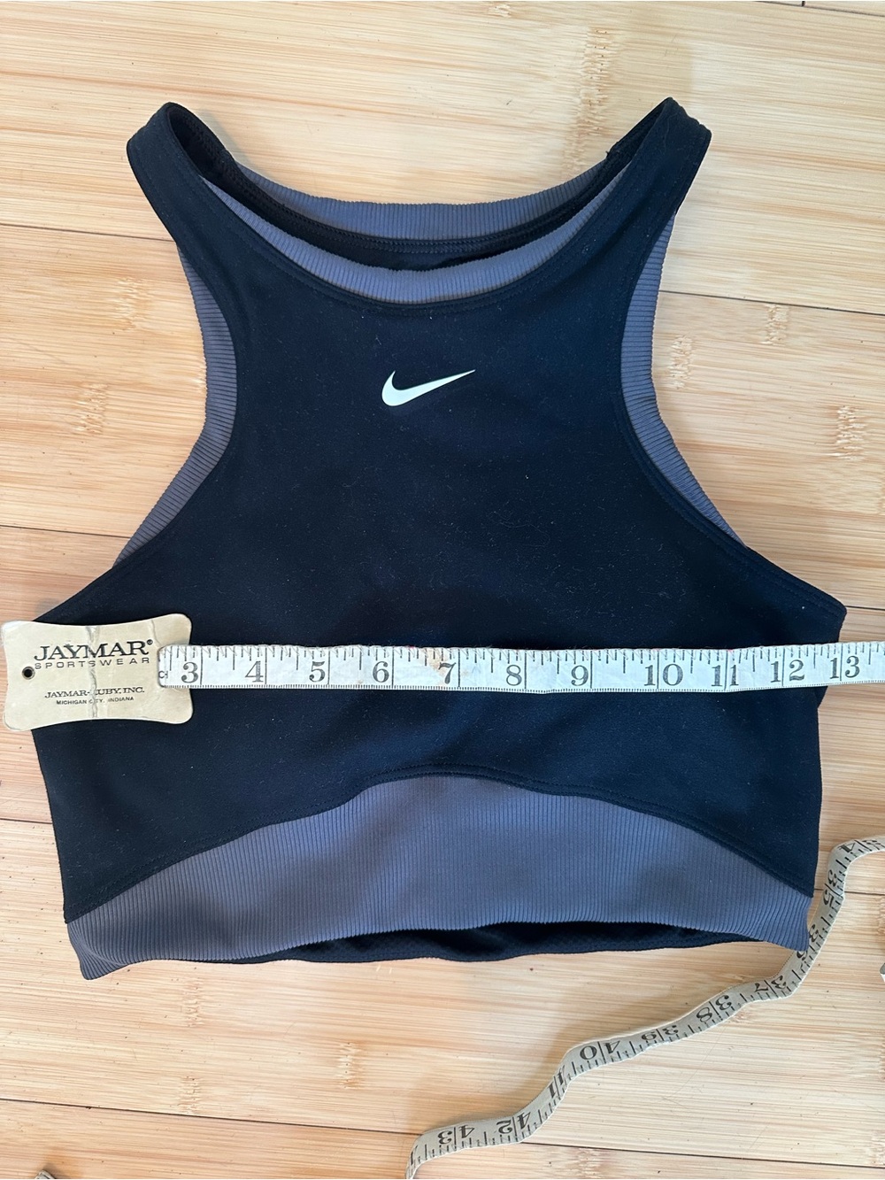 Nike Cropped Tank Top with Built In Bra Size Small